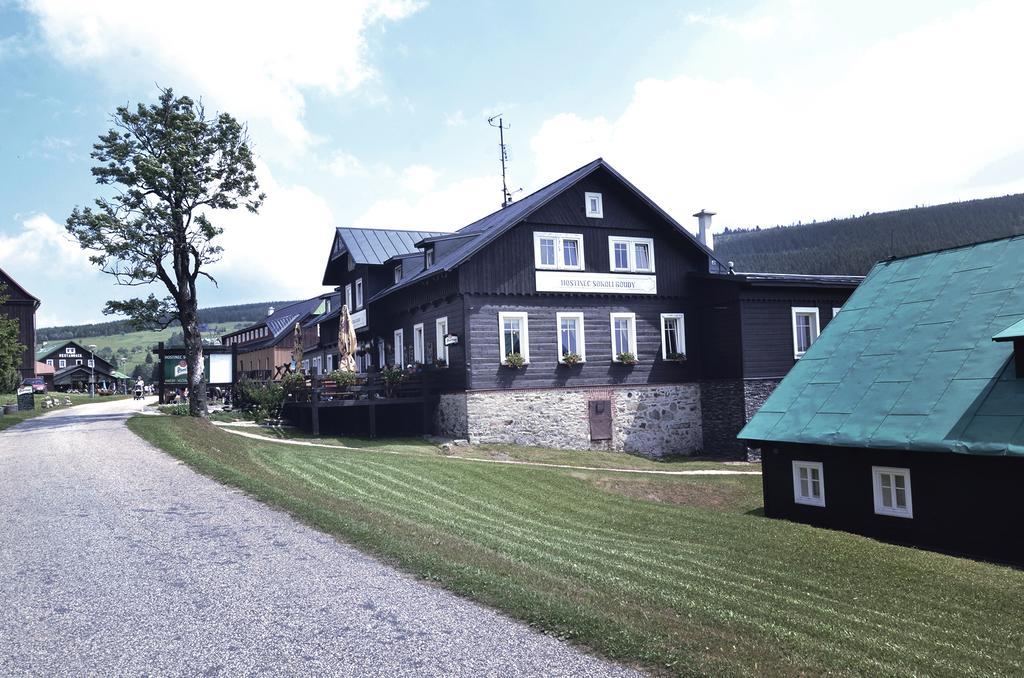 Готель Penzion A Restaurace Sokoli Boudy Долні Мала Упа Екстер'єр фото